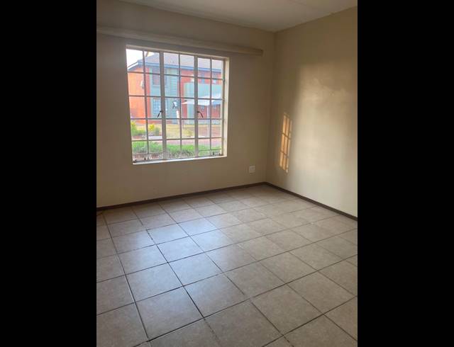 2 BEDROOM APARTMENT BLOCK FOR SALE IN THERESAPARK